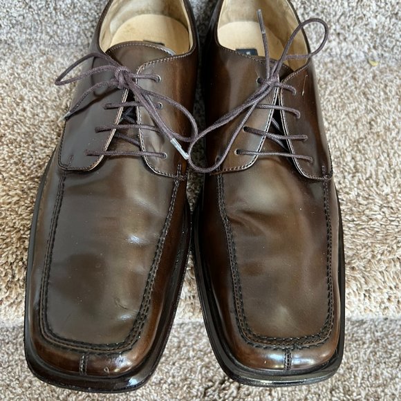 Kenneth Cole Men\'s Brown Leather Oxfords. main image 9